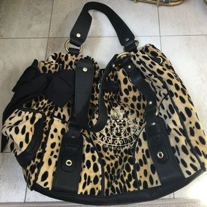 Juicy Couture leopard print daydreamer bag